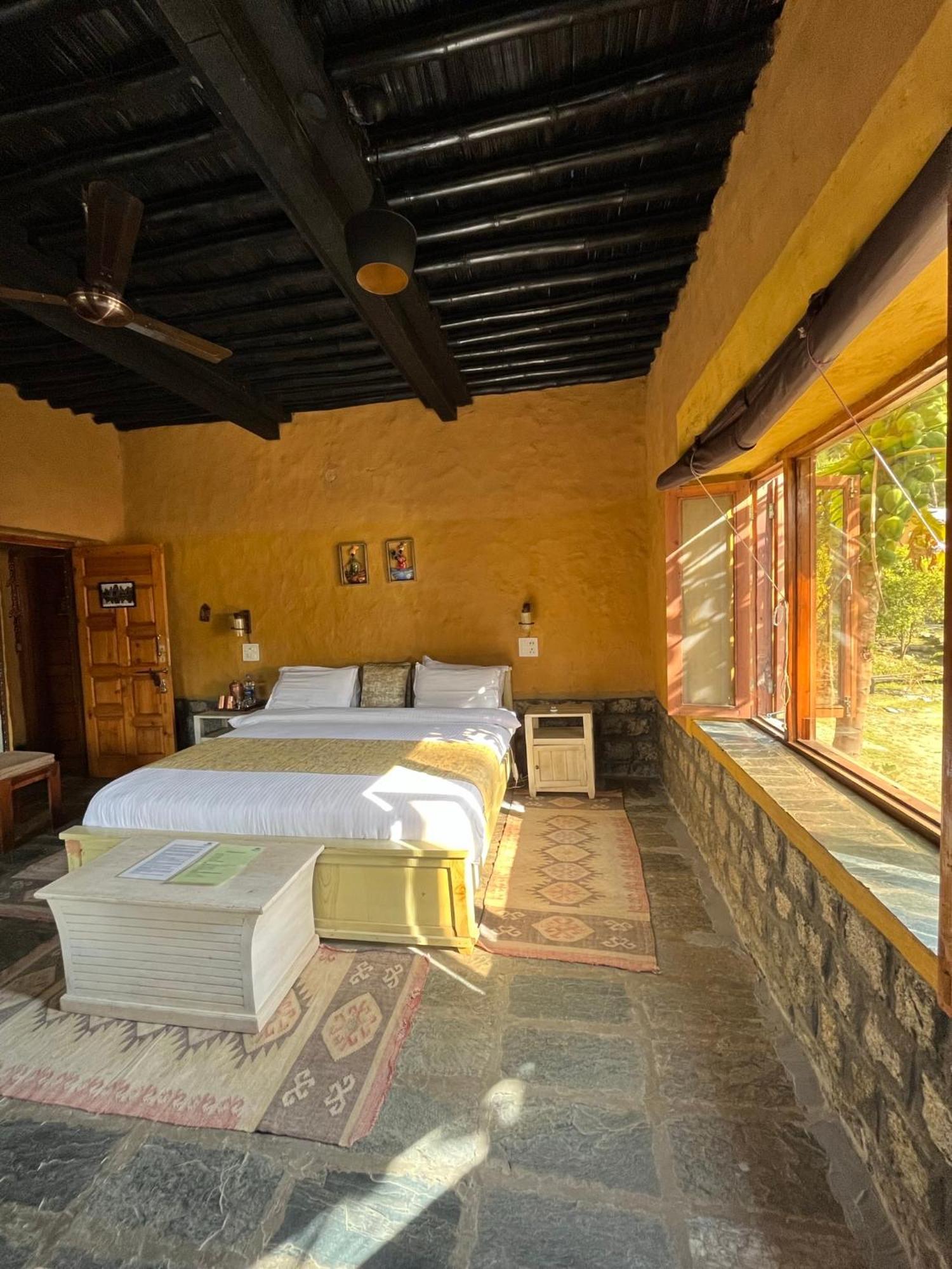 Prakriti Aalay - Riverside Mountain View Boutique Eco Resort Dharamshala Ngoại thất bức ảnh