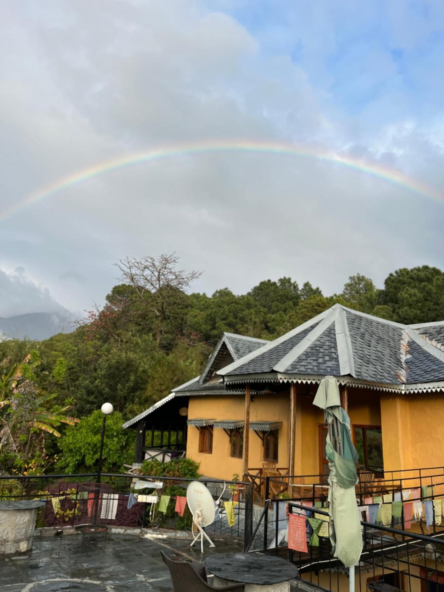 Prakriti Aalay - Riverside Mountain View Boutique Eco Resort Dharamshala Ngoại thất bức ảnh